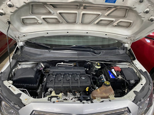 Imagen 5 de 13 de Chevrolet Prisma 1.4 Ltz 2015