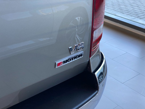 Imagen 7 de 20 de Volkswagen Amarok 3.0 V6 Highline LG 4