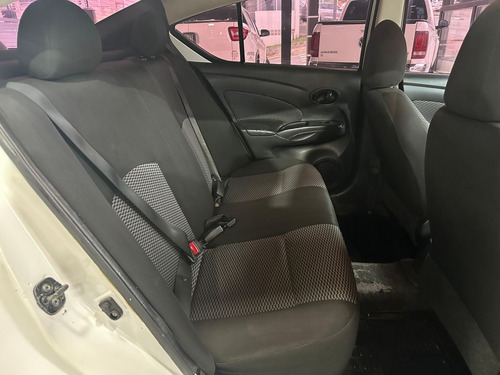 Nissan Versa VERSA 1.0 12V FlexStart 4p Mec.