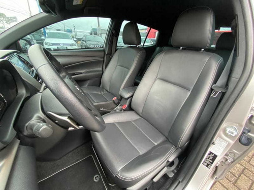 Imagem 12 de 15 de Toyota Yaris Hatch Xs 1.5 Aut Flex 2019