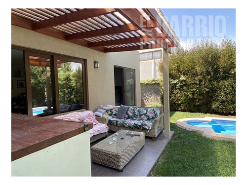 Imagen 5 de 13 de Casa En Venta De 3 Dorm. En Colina