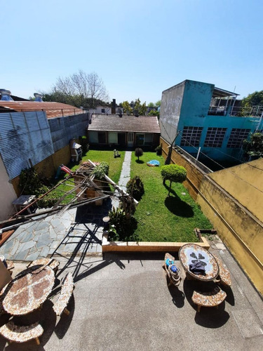 Imagen 11 de 23 de Importante 2 Casas Con Lote Propio Y Amplio Parque