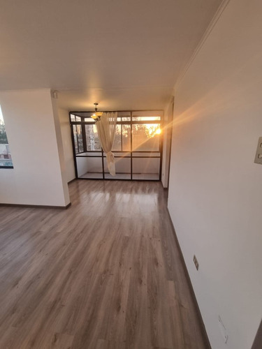 Se Arrienda Hermoso Y Amplio Departamento Sin Amoblar