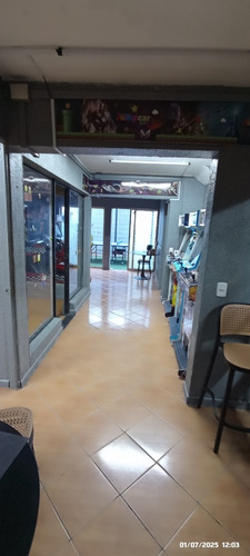 Se Arrienda Casona Giro Comercial