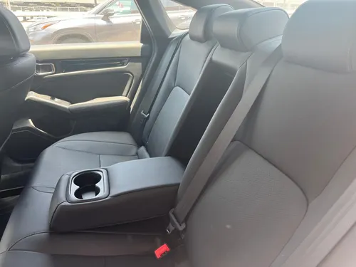 Honda Civic TOURING HEV