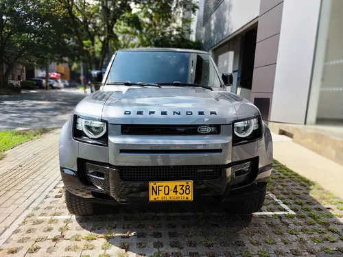 Land Rover Defender 110 X-dynamic S 400ps