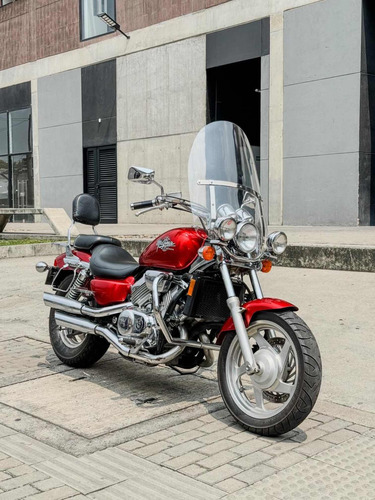 Honda Magna 750 Tour