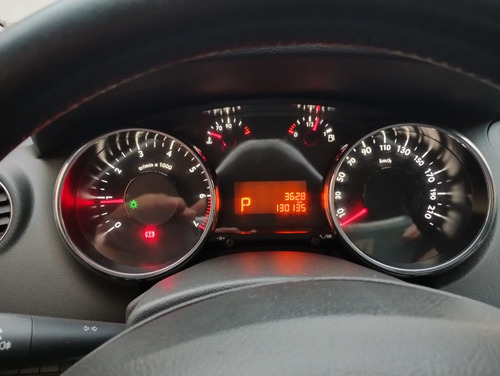 Peugeot 5008 1.6 Feline B/techo Tiptronic