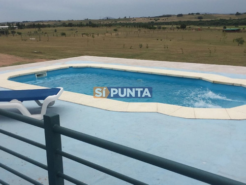 Imagen 4 de 30 de Chacra 5 Has En Muy Cerca De Punta Ballena A Pocos Km De La Ruta 9 Y De La Ruta 12 Cuenta Con Muy Buena Casa. Consulte!!!!!!!