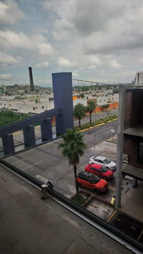 Imagen 8 de 19 de Oficina En Renta En Centrika
