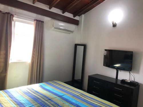 Imagen 13 de 26 de Leal Pérez Vende Townhouse En Mañongo, Villa Menhir