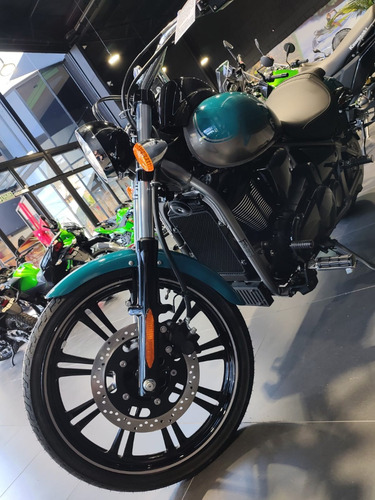 Kawasaki Vulcan 900 No 650 Harley Davidson 883 Honda Shadow