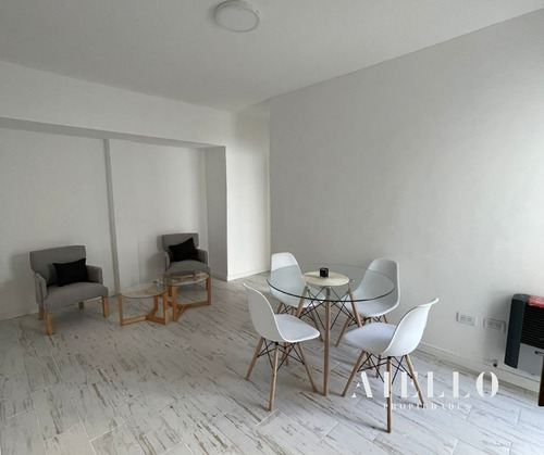Imagen 13 de 15 de Departamento 2 Amb. Luminoso U$s 53.900