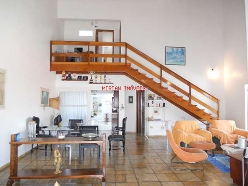 Imagem 11 de 12 de Casa Para Venda Com Piscina Em Bairro Nobre De Peruíbe Com 3 Dormitórios Sendo 2 Suítes, Sala De Estar Ampla Com Pé Direito Duplo, Sala De Jantar, Coz - Ca00473 - 2400629