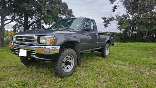 Toyota Hilux 2.8 S/cab 4x4 D