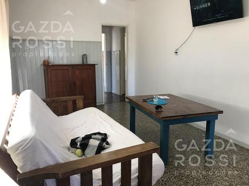Imagen 4 de 10 de Casa - Jose Marmol