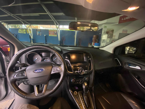 Ford Focus 2015 2.0 Titanium