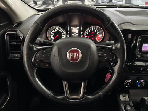 Fiat Toro 1.8 16v Freedom Flex 4x2 Aut. 4p