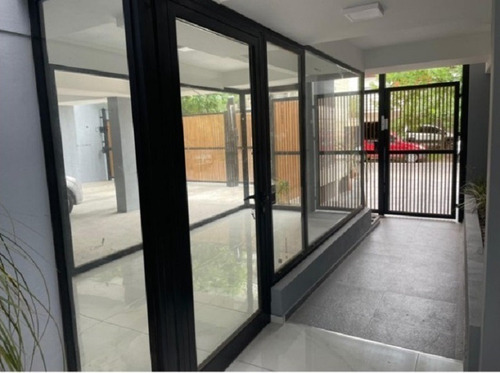 Imagen 2 de 8 de Departamento De 2 Ambientes A Estrenar En Venta - Moron Centro