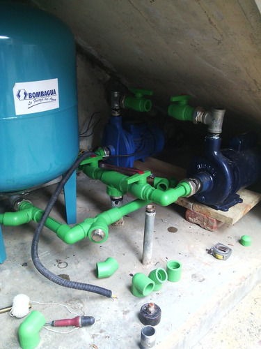 Imagen 9 de 10 de Reparaciones De Bombas Aguas Limpiezas Tanques Tableros Elec