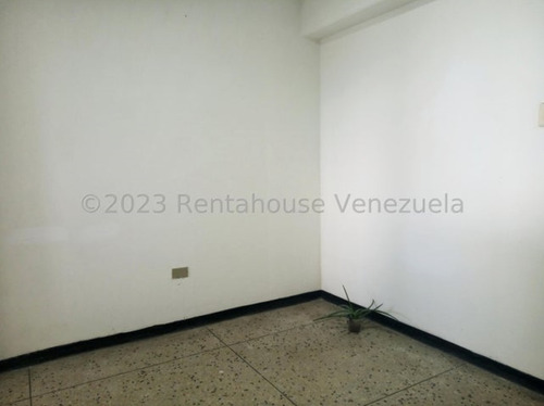Milagros Inmuebles Oficina Alquiler Barquisimeto Lara Zona Centro Economica Comercial Economico Código Inmobiliaria Rent-a-house 24-8042