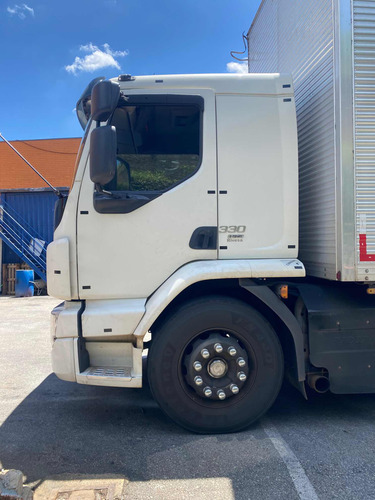 Volvo Vm 330 8x2 - 2020 Bitruck No Chasi