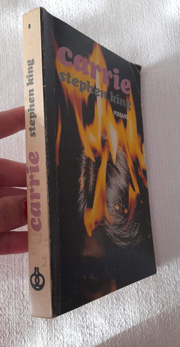 Carrie - Stephen King - Editorial Pomaire