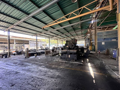 224145 Am* Venta De Galpón En Puerto Cabello