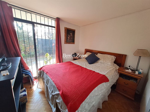 Casa En Venta 3 Dormitorios Colegios Apumanque En Las Condes