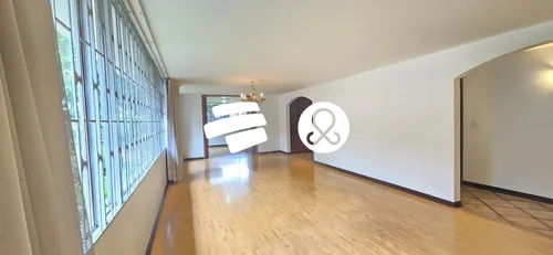 Vendo Amplio Apartamento De 195 M² En Excelente Ubicación En Bogotá