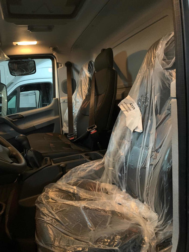 Imagen 7 de 7 de Mercedes Benz Accelo 815