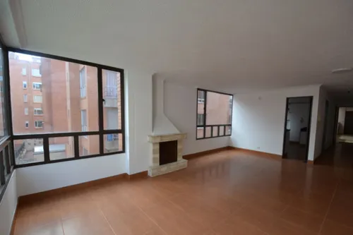 Apartamento En Venta En La Calleja. Cod V12044