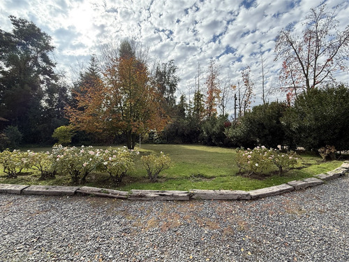 Casa En Venta De 3 Dorm. En Calera De Tango. Camino Lonquen
