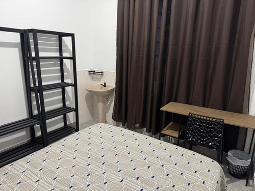Pensionato Com Suítes E Quartos Individuais (mobiliado)