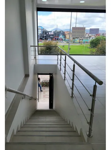 Venta Local Rentando Primera De Mayo Excelente Ubicación