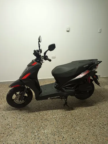 Scooter Modelo 2024, Con 8.159km, Todo Original, Papeles Al