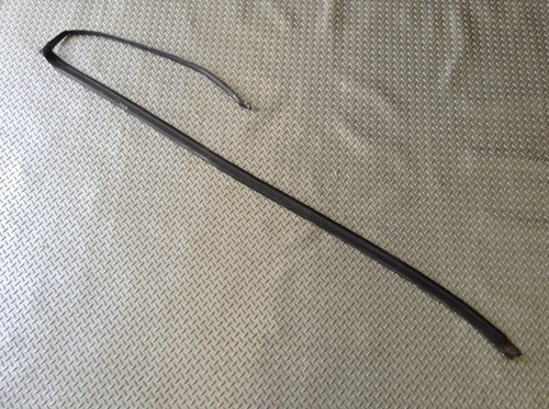 Hule Carroceria Lateral Derecho Saab 9-3 Mod 03-07 Original