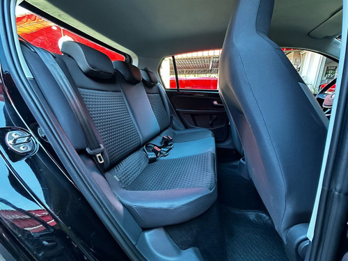 Volkswagen Up! cross 1.0 TSI Total Flex 12V 5p