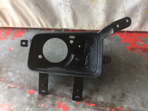 Soporte Faro Aintiniebla Delantero Izq Chevrolet Tahoe 31055