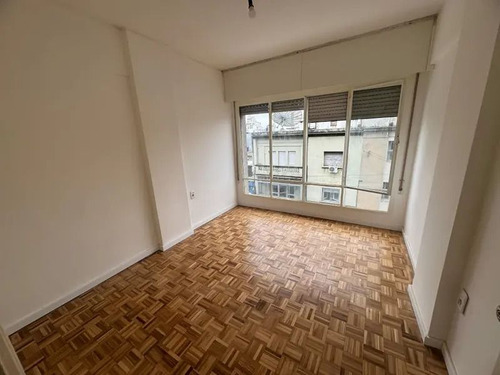 Apartamento En Alquiler De 1 Dormitorio En Cordón