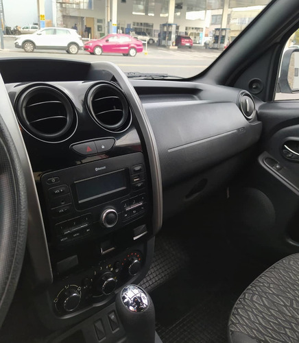 Imagen 6 de 12 de Renault Duster Oroch 1.6 Dynamique 2017