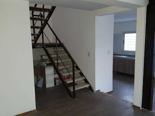 Duplex 3 Dorm Bº San Salvador Apto Banco