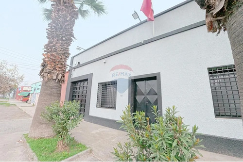 Bodega Con Oficina En Recoleta