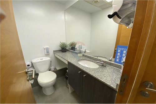 Imagen 13 de 28 de Oficina En Word Trade Center, Barrio El Golf