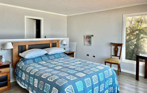 Interesante Casa En Venta Frente Al Mar En Maitencillo