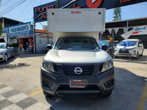 Nissan NP300 Chasis Cabina