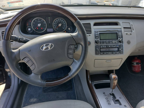 Imagem 11 de 15 de Hyundai Azera 3.3 Mpfi Gls Sedan V6 24v Gasolina 4p