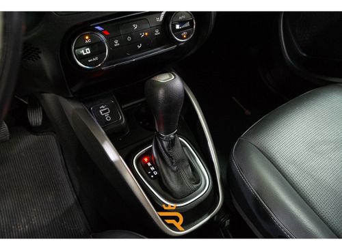 Fiat Cronos 1.8 E.TORQ FLEX HGT AT6