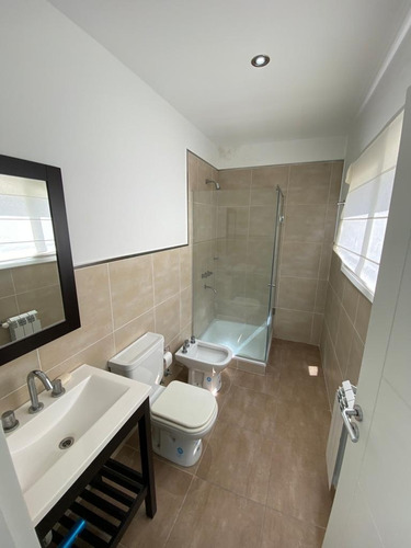 Increible Casa Quinta 7amb A Estrenar Pileta, Galeria 100mts , 3 Baños ,3 Dormitorios Pura Luz En Una De Las Mejores Zonas De Mercedes . Agregar A Favoritos Publicado Hace 2 Años Inmobiliaria Con Ide