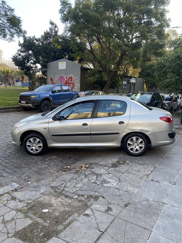 Peugeot 207 1.4 Sedan Xr